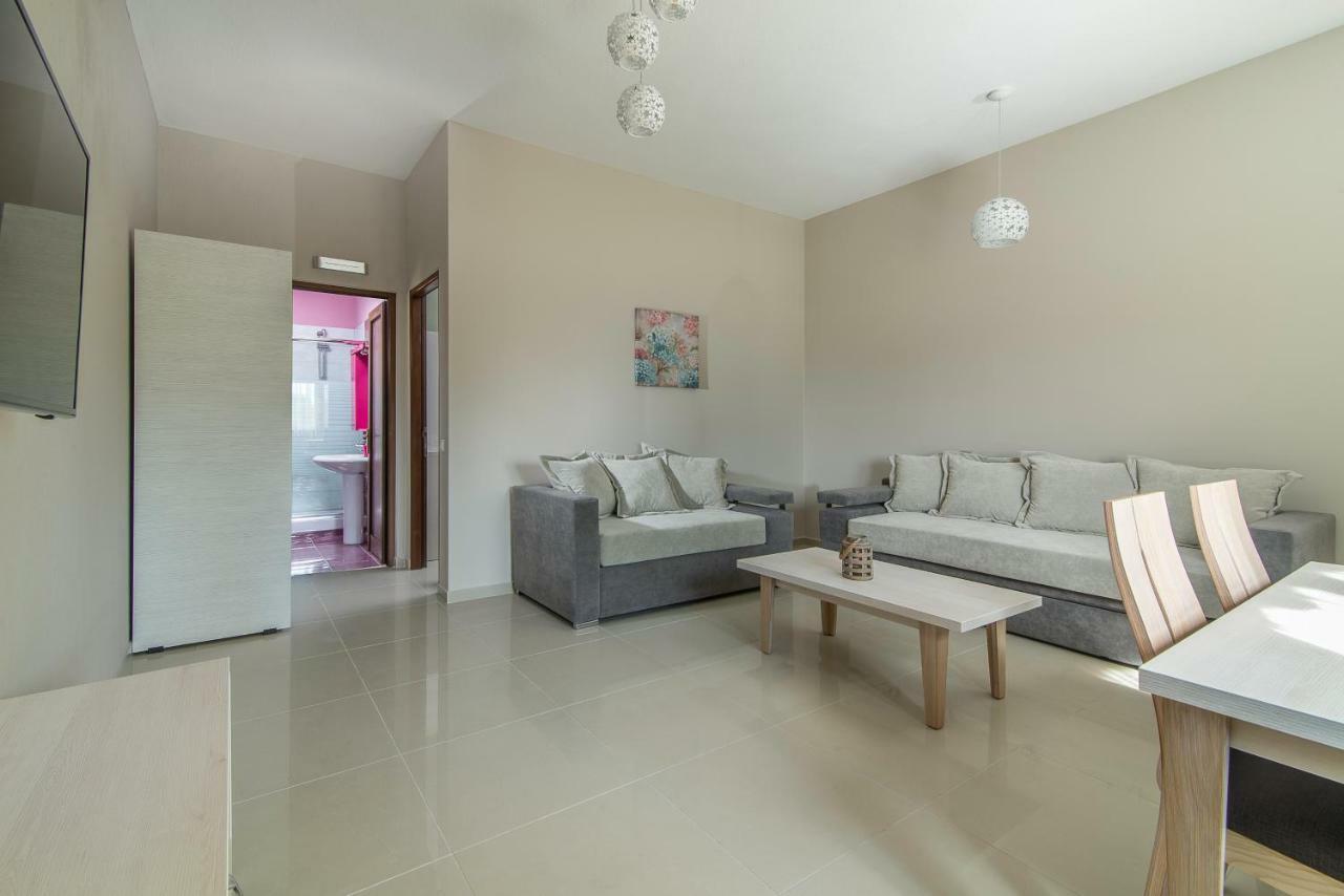 Luxury Apartments Marianna Neos Marmaras Ngoại thất bức ảnh